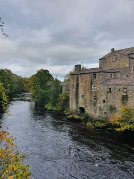 WhatsApp Image 2025 11 20 at 18.45.00