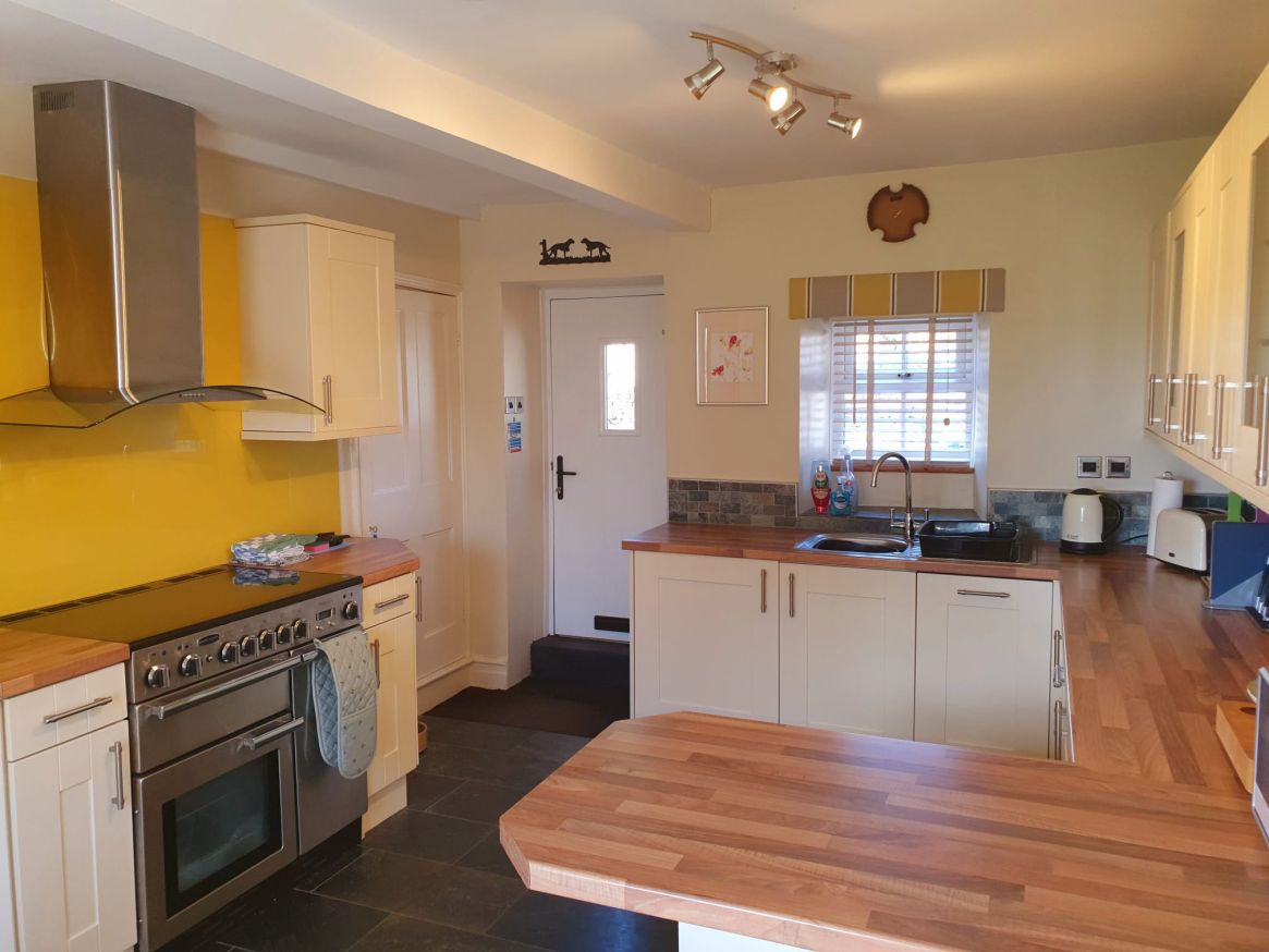 843128d5 86f4 49d2 bf4b d4f8ba08cef0