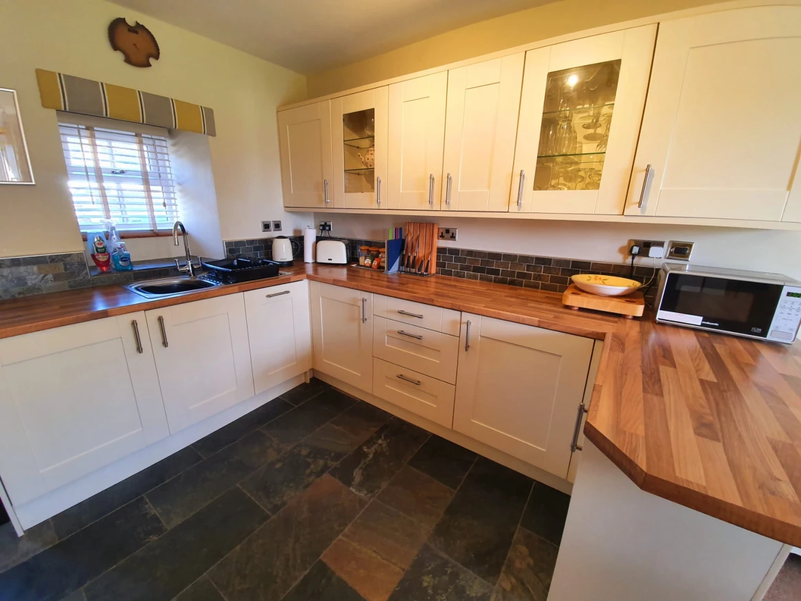 C978feac fbe0 4d2c 94d7 4222da460e82